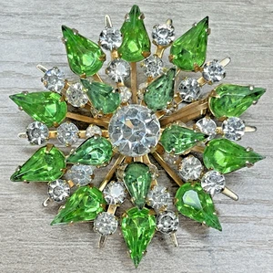 Vintage Mid Century Starburst Clear & Green Rhinestone Gold Tone Brooch Pin MCM - Picture 1 of 6