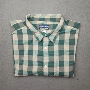 Patagonia Shirt Mens XL Green Plaid Long Sleeve Button Down Nylon Outdoor - Picture 1 of 12