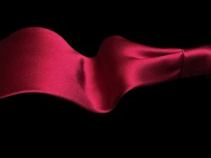 Croft & Barrow - Herrenkrawatte Magenta einfarbig 100 % Seide 3,5" Breite x 57" Länge - Bild 1 von 7