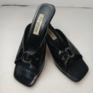 Brighton Crocodile Embossed Slip On Sandals Women’s 6M Metal Charm Italy Used - Picture 1 of 24