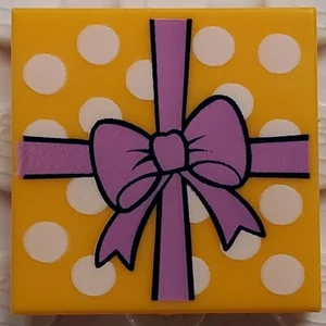 Lego Part 11203PB012 Printed Tile Modified 2 x 2 Inverted with Gift Wrap 11203 - Picture 1 of 2