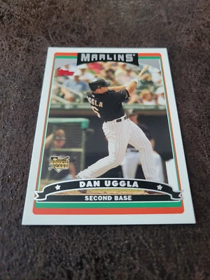 2006 Topps #631 Dan Uggla Rookie Florida Marlins - Image 1 of 3