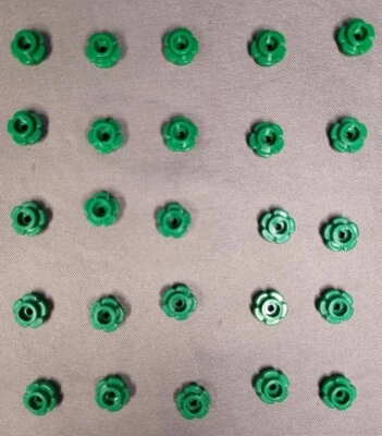 LEGO 1 X 1 Flower (Plate)  -Green-  24866  (25 Count bag)  NEW! - Image 1 of 2