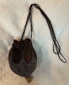 Walborg 1970er Jahre Perlen Satin Abendtasche im Art Deco Stil - VINTAGE - Bild 1 von 6