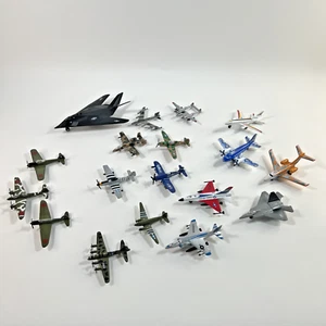 Diecast Jets & Planes lot of 18, Military & Commercial Avg 3" w/ Runway Play Mat - Picture 1 of 24