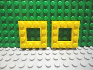 Lego 2 Amarillo 4x4 Marco de placa base con corte medio NUEVO - Imagen 1 de 1