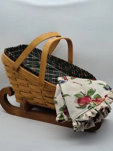 Longaberger Medium Gemüsekorb Weihnachtsschlitten 1999 kariert & Obsteinsatz Kombi - Bild 1 von 8