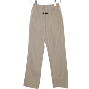Fear of God XXS Essentials Trainingshose Logo Streifen hellbraun gerades Bein - Bild 1 von 12