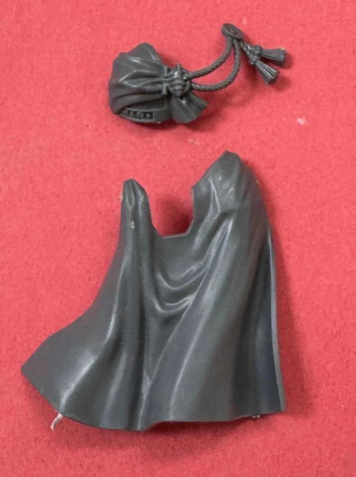 GAMES WORKSHOP Ultramarine NEW VICTRIX HONOUR GUARD CAPE and SHOULDER PAD (B) - Bits 40K