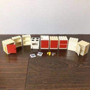 Vintage LEGO Kitchen Units Drawers Cupboards Shelves Oven & Sink FABULAND? - Picture 1 of 5