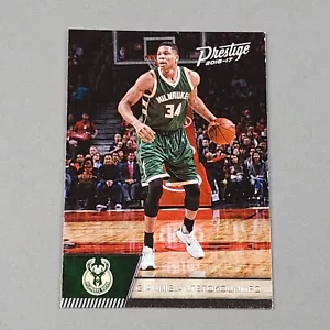 2016-17 Panini Prestige #15 Giannis Antetokounmpo Milwaukee Bucks Card NBA NM - Foto 1 di 2