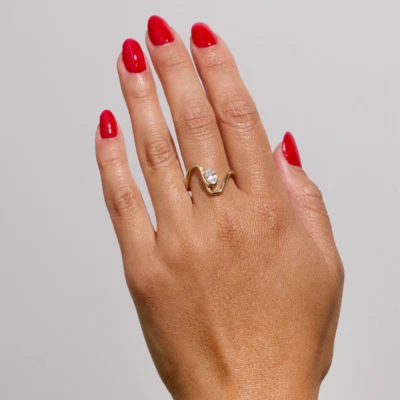 Diamond Wedding Ring Oval Cut Lab Created IGI 1.00 Carat 18k Yellow Gold  - Image 1 of 4