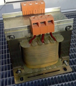 2,2 kVA Hochstromtransformator 30 V und 60 V sek. 35 A Hochstrom Trafo - Bild 1 von 6