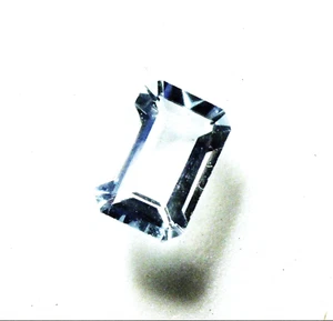 BONITO CORTE ESMERALDA 6 x 4 mm 0,50 cts promedio cada AQUAMARINA BRASIL VS GRADO - Imagen 1 de 2