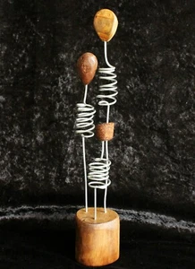 Skulptur Figur Statue FAMILIE H 33 x B 6 cm aus Treibholz Kork Draht Raumdeko - Bild 1 von 6