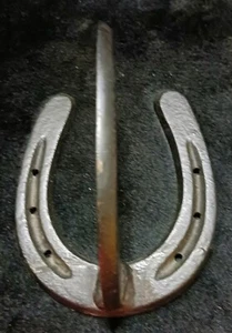 Horseshoe Coat Hook OPONY Hot Casted 3 3/4" - Picture 1 of 6