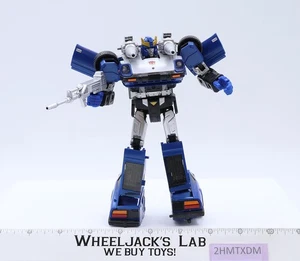 MP-18B Bluestreak 100% Complete Transformers Masterpiece 2015 Takara Figure - Picture 1 of 4