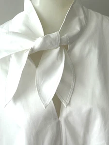 Ann Mashburn White poplin blouse NWT retail $295 Poinsettia Top size L - Picture 1 of 11