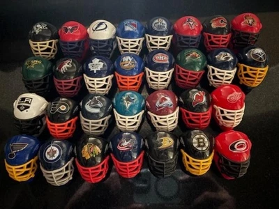 Lote de 30 Máscaras de Portero Franklin 2" Mini NHL con Clasificaciones Cartón. Foto 1 de 2