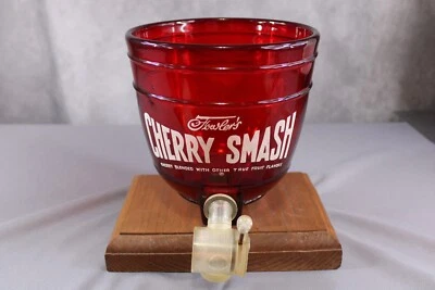 De colección Fowlers Cherry Smash Jugo Soda Dispensador Fuente Tazón de Vidrio Rojo Grifo Foto 1 de 4