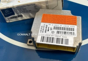 Mercedes Benz Genuine C230 C240 C320 CLK320 CLK500 Control Module OE 2038206485 - Picture 1 of 3