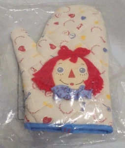 NEW 2002 RAGGEDY ANN FACE Quilted OVEN MITT Simon & Schuster Japan - Picture 1 of 6