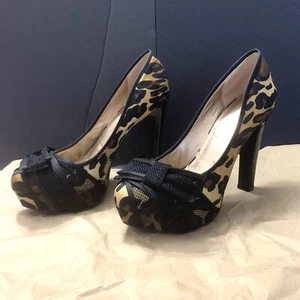 BCBG Paris Phynia Leopard Pump - Picture 1 of 7