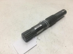 LVU803893 JOHN DEERE SHAFT - Picture 1 of 3