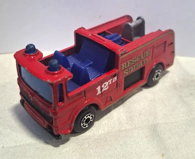 Vintage 1981 Matchbox 1/64 Scale Snorkel Red Firetruck Emergency Vehicle TC-305 - Image 1 of 3