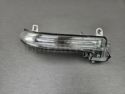 NEW GENUINE TYC BMW F20 F30 F31 F32 E84 OUTSIDE MIRROR TURN SIGNAL RIGHT 7280772 - Image 1 of 4