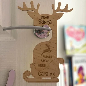 Santa Stop Here Sign | Personalised Christmas Reindeer Wooden Door Hanger Gift - Picture 1 of 4