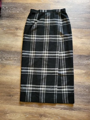 Liz Claiborne Lizsport Petite Wool Wrap Skirt Black White Plaid Sz 6 Petite - Изображение 1 из 4