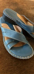 Softspot Leather Slip On Sandals - W 8.5 - Picture 1 of 7