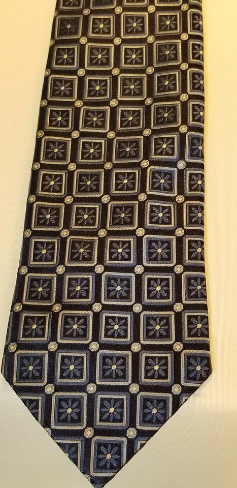 Gravata masculina Club Room por Charter Club design azul/prata - Imagem 1 de 3