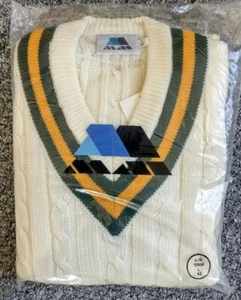 Cricket SWEATER PULLOVER JUMPER Green/Gold Size Large 42" Chest - Picture 1 of 1