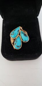 Vintage 14K Yellow Gold With 3 Tear-Shaped Turquoise Ring - Size 5-Custom Design