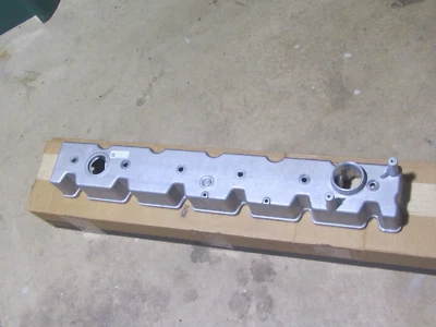 NEW GENUINE OEM Cummins Valve Cover for ISL - 4939164 - Image 1 of 4