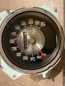 1970 Oldsmobile Cutlass 442 4 Speed Floor shift Speedometer Red Hi beam Restored - Picture 1 of 8
