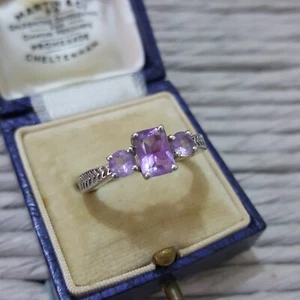 925 Sterling Silver Ring, Rose De France Amethyst Gemstones Trilogy, Size Q US 8 - Picture 1 of 8