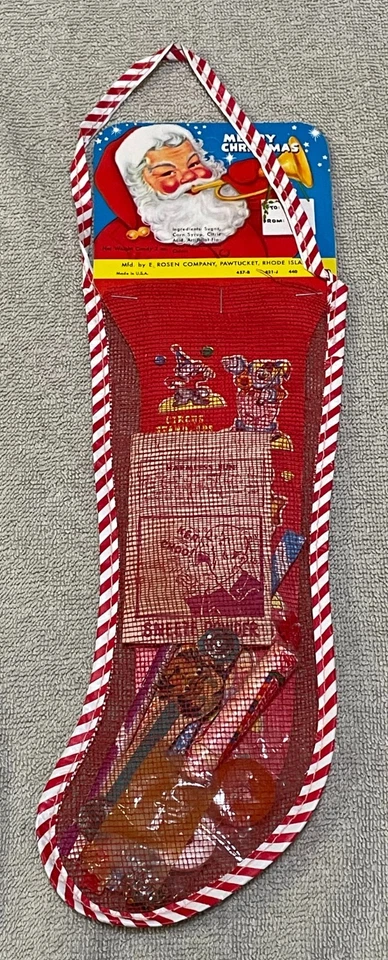 De colección. Medias de Navidad de malla de rosas con artículos vintage y dulces 10,5 Foto 1 de 4