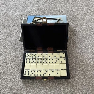 New Dominoes Set with Carry Case Double-Six Family Fun Game 28 Piece Traditional - Picture 1 of 10