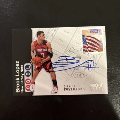 Brook Lopez 2008 - 09 Hot Prospects 选秀日明信片签名/50 RC 新秀 — 第 1/3 张图片