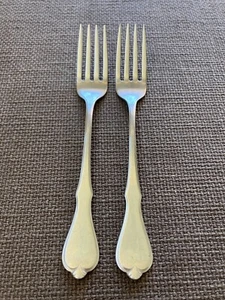 (2) Oneida Rogers AMERICAN FREEDOM Stainless Dinner Forks~USA--7 1/4" - Picture 1 of 11