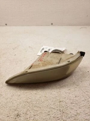 Parachoques antiniebla montado en la esquina/luz de estacionamiento para conductor Toyota Solara 2004-2008 OEM Foto 1 de 4