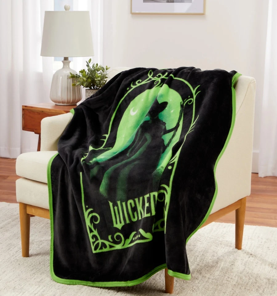 Wicked Movie Elphaba Silhouette Frame Throw Blanket 40"x50" Silky
