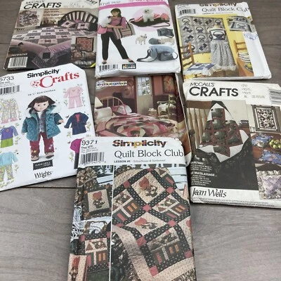 Lot of Vintage Sewing Patterns - 7 Sets Simplicity, McCalls, Never Used - Image 1 of 4