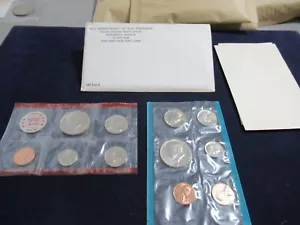1972 Uncirculated US Mint Set, Philadelphia + Denver OGP, 11 coins, P/D/S Cents - Picture 1 of 3