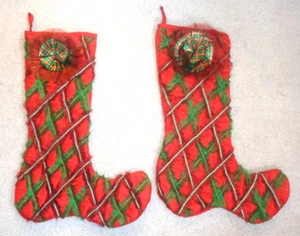 JUEGO DE 2 MEDIAS NAVIDAD VINTAGE PIER1 IMPORTS GRANDES TARTÁN VOLANTES NUEVAS SIN ETIQUETAS - Imagen 1 de 12