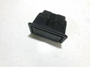 Toyota Previa 1997 Center Console Ashtray (Ash Tray) 7413195d00, 7 #618371-59 - Bild 1 von 2