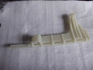2018 SEAT IBIZA FRONT BUMPER MOUNTING BRACKET 6F0839613B - Picture 1 of 8